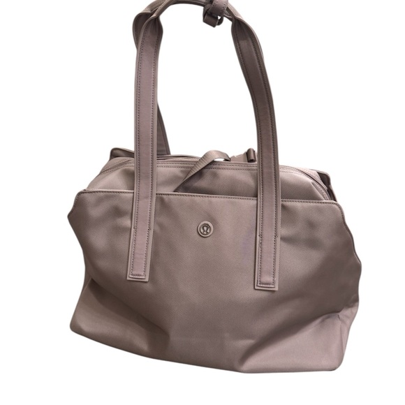 Lululemon Go Getter Bag 25L - Picture 6 of 16